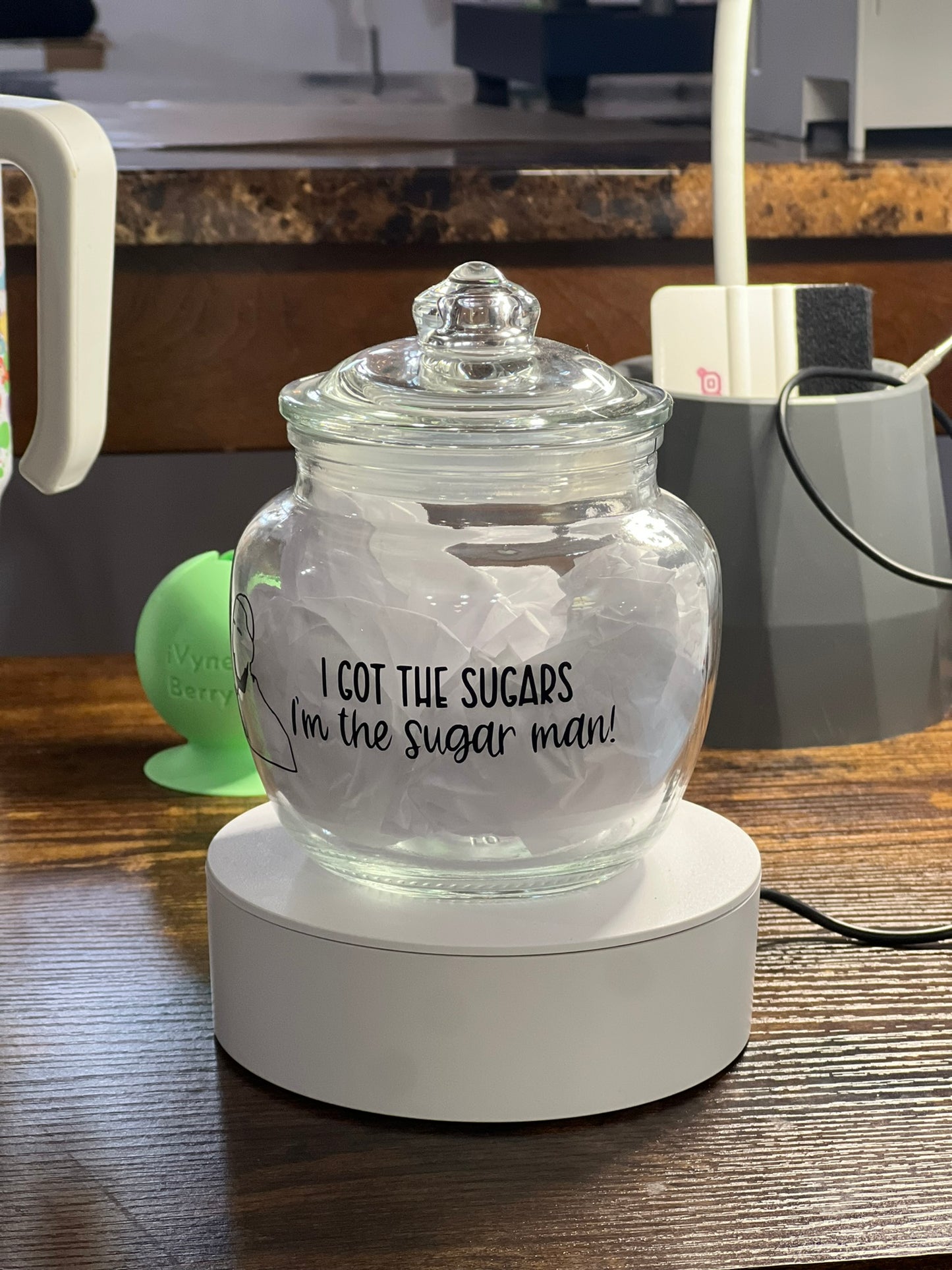 Winston ‘I got the sugars, I’m the sugar man’ sugar dish
