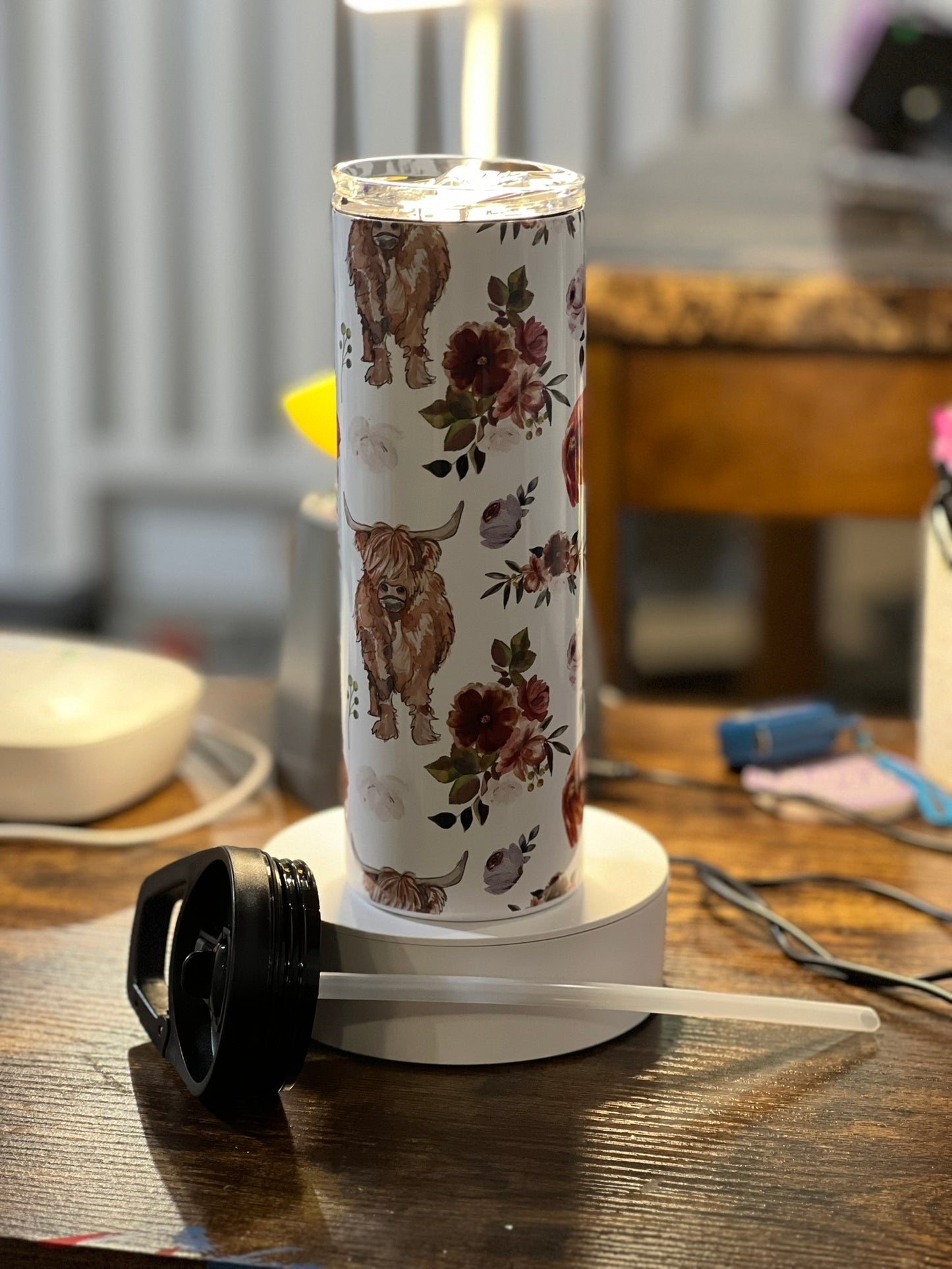 Red floral highland cow 20 oz duo lid tumbler