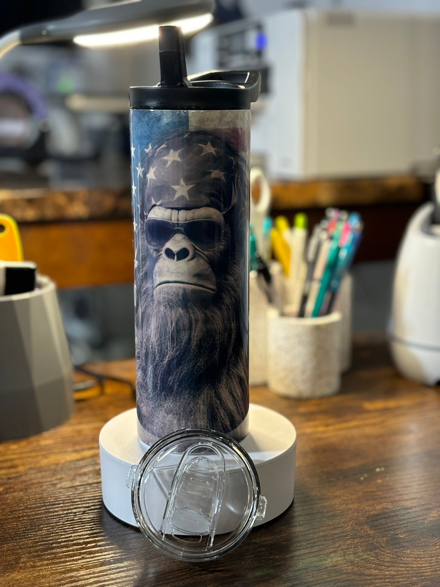 Big Foot American Flag Aviators 20 oz Duo Lid Tumbler