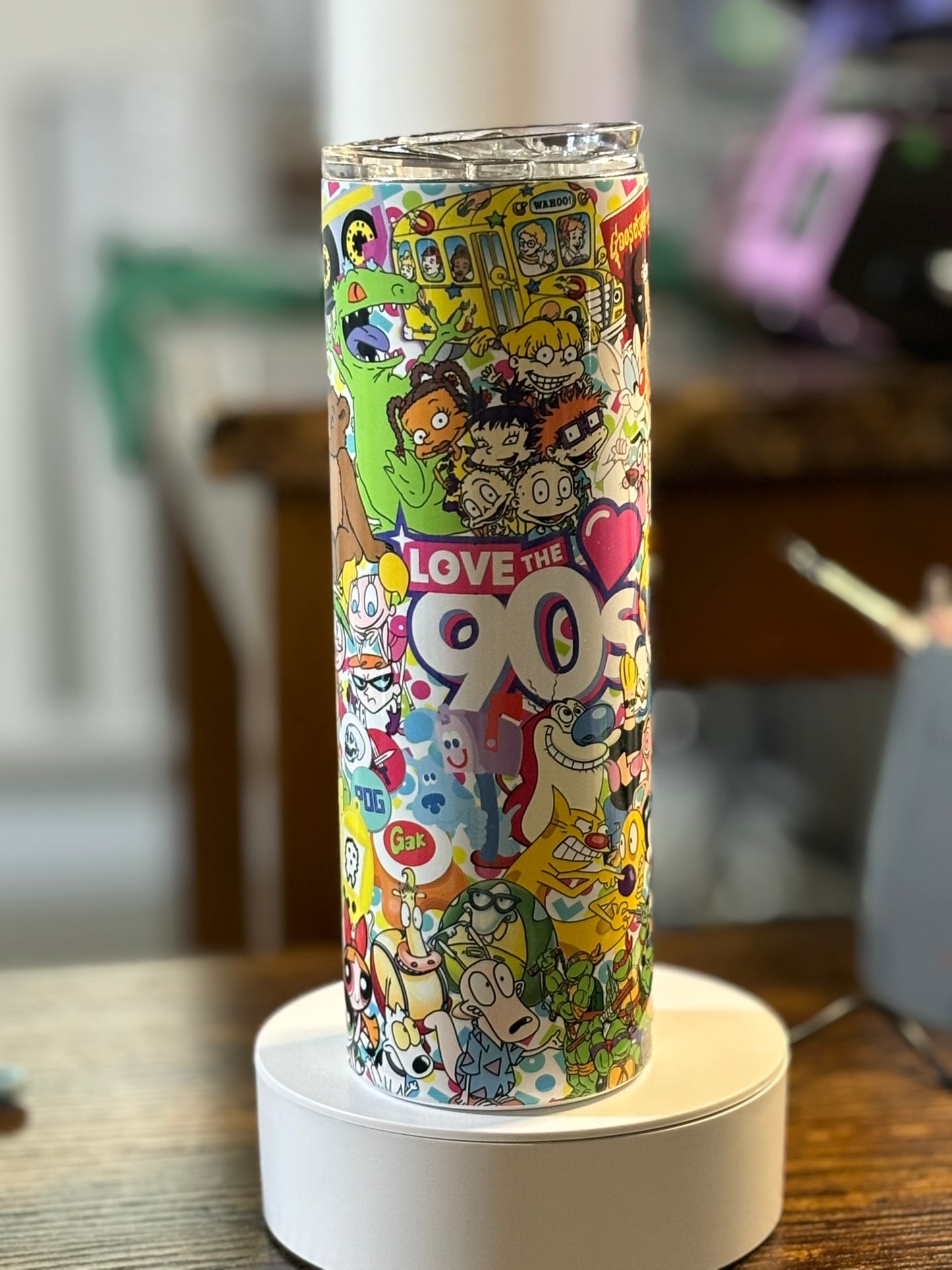 I love the 90’s  20oz Duo Lid Tumbler