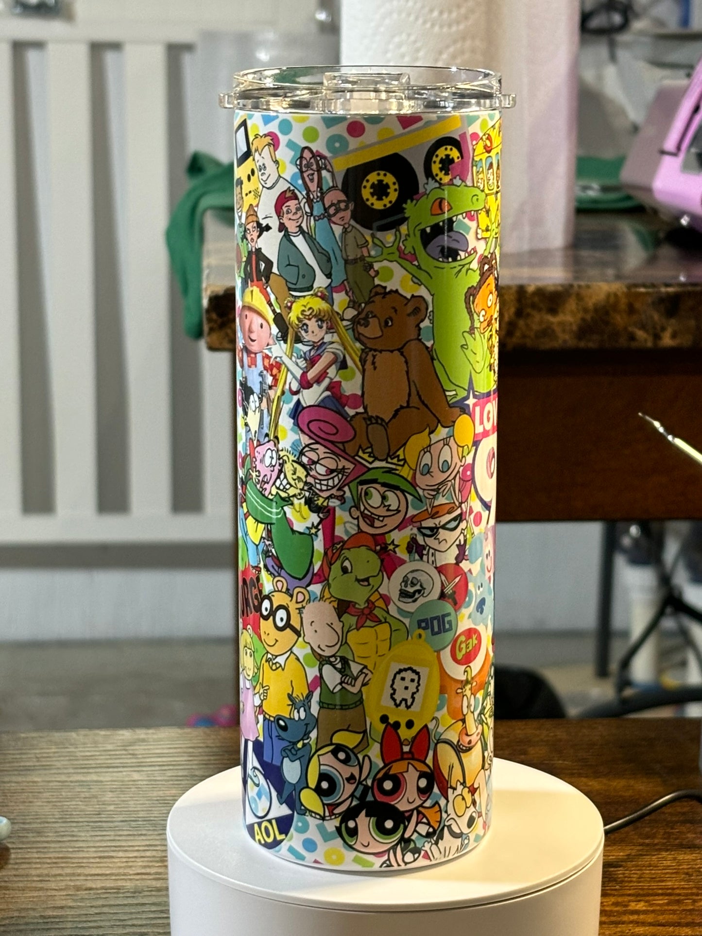 I love the 90’s  20oz Duo Lid Tumbler