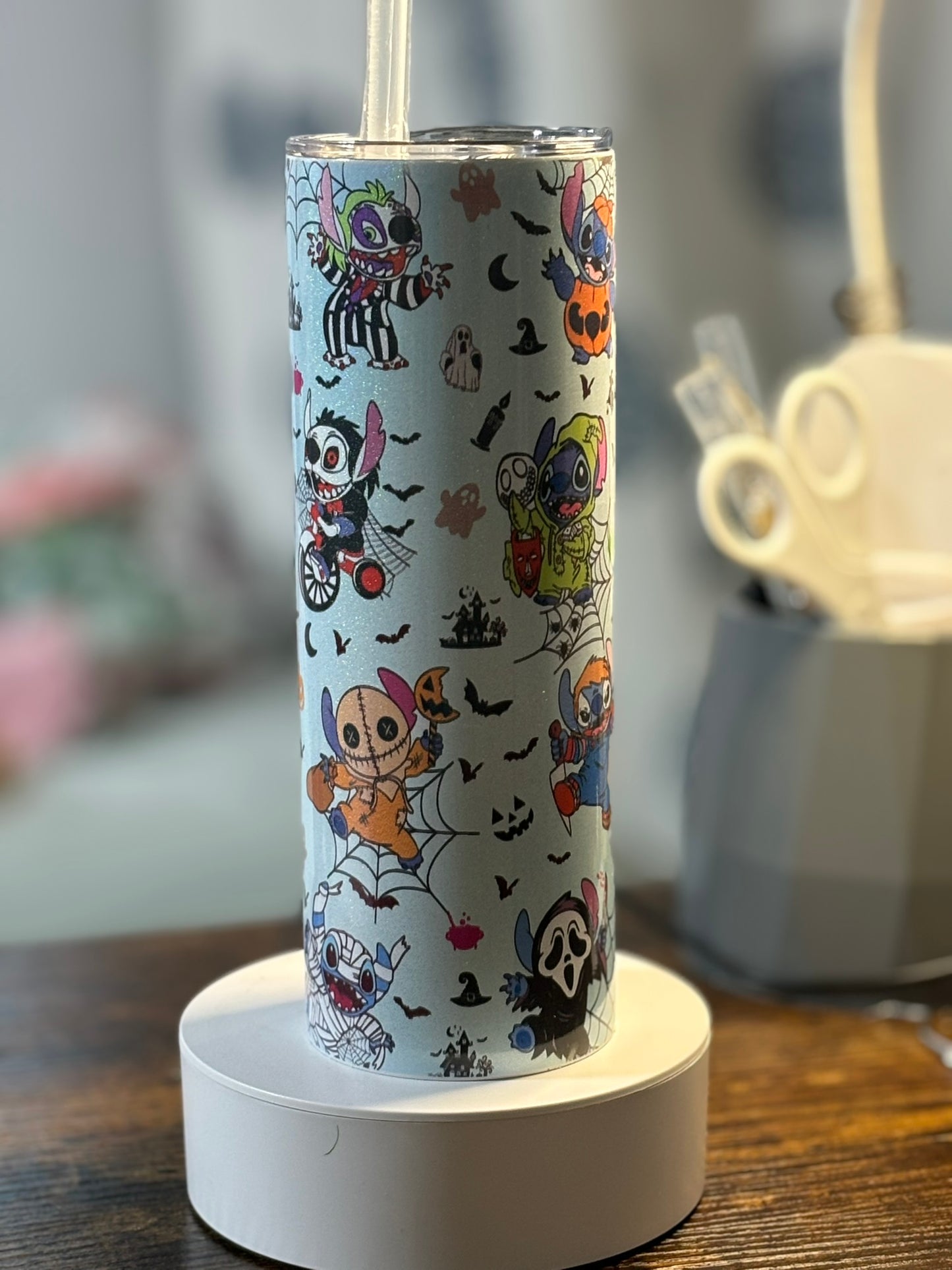 Holographic Blue Alien Horror Characters 20 oz Tumbler