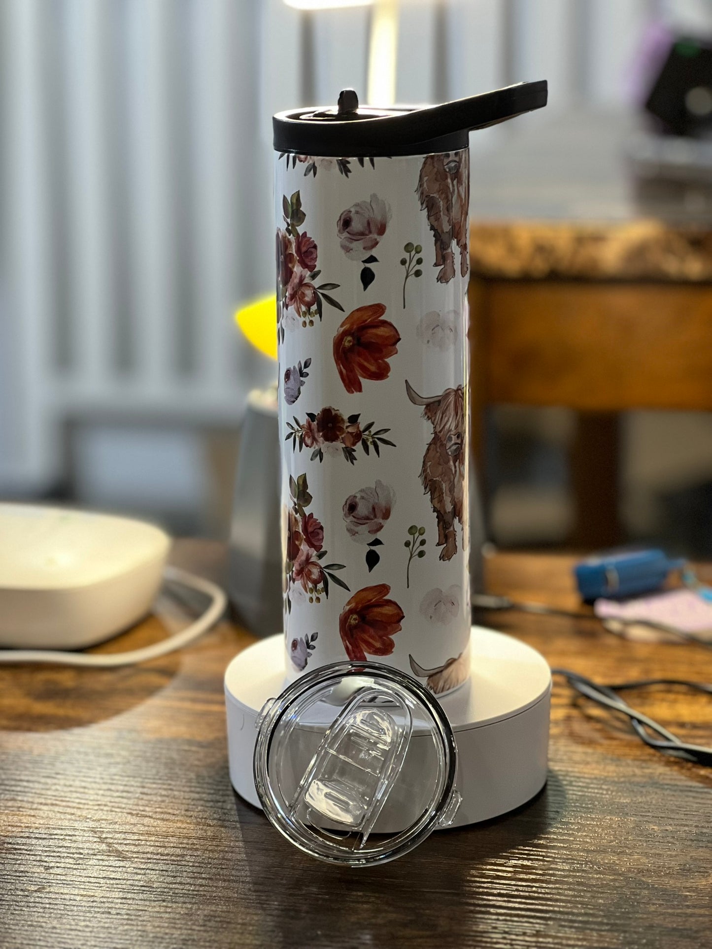 Red floral highland cow 20 oz duo lid tumbler