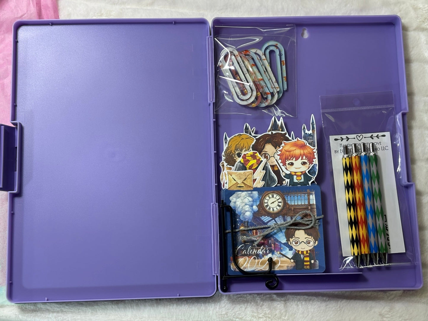 HP Wizard Owl Clipboard with Extra Storage Space