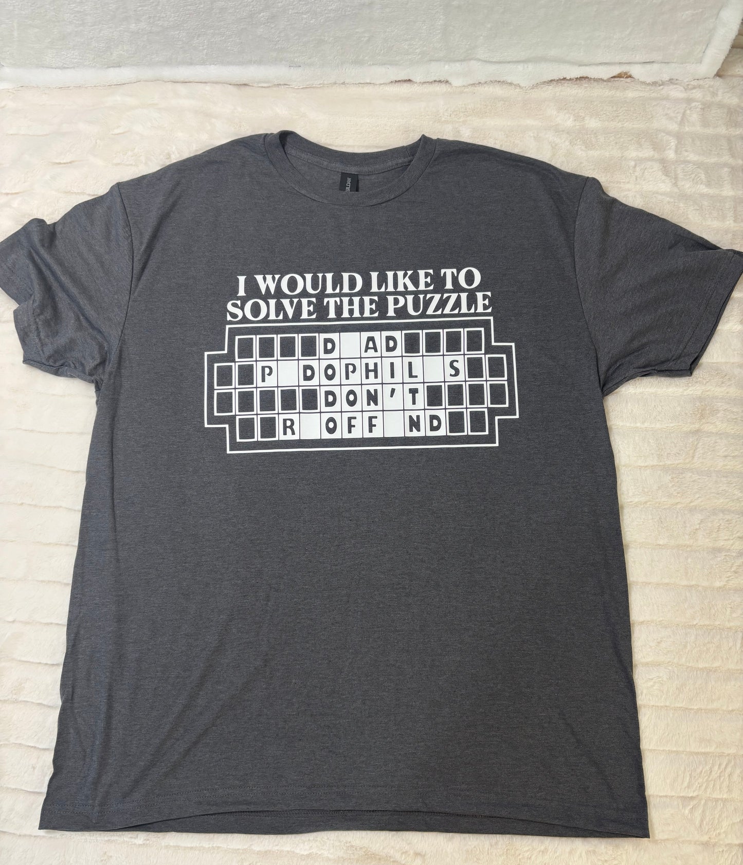 I would like to solve the puzzle T-shirt